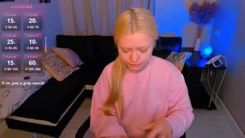 Millie online show from 11-20-25, 04:51