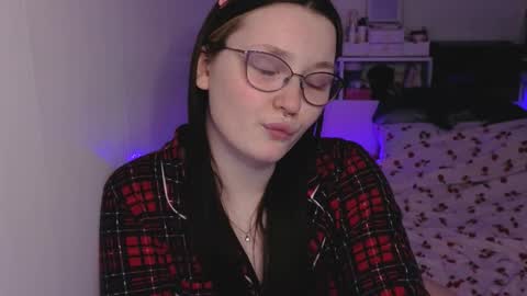 Millie online show from 02-21-26, 03:24