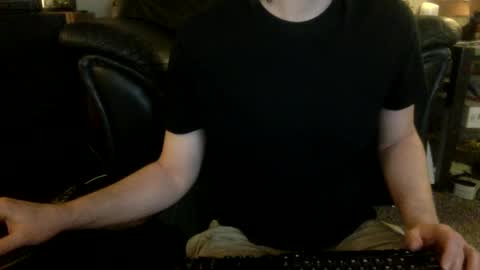 Snapshot of millionsmcgee chatting on 02-07-25, 04:06 Millions online show from 02-07-25, 04:06