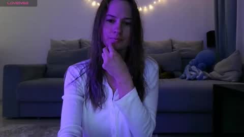milly_browski online show from 10-14-25, 03:35
