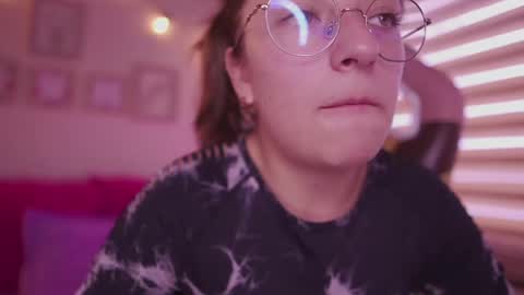 MILLY online show from 04-14-26, 07:09