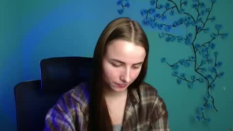 Snapshot of milly_liss chatting on 05-21-26, 06:31 Milly online show from 05-21-26, 06:31