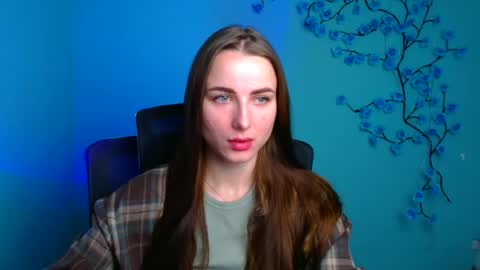Snapshot of milly_liss chatting on 06-16-26, 05:32 Milly online show from 06-16-26, 05:32
