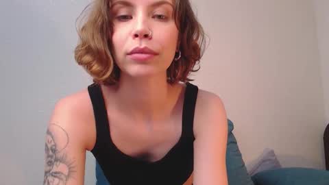 Milly online show from 10-05-25, 08:23