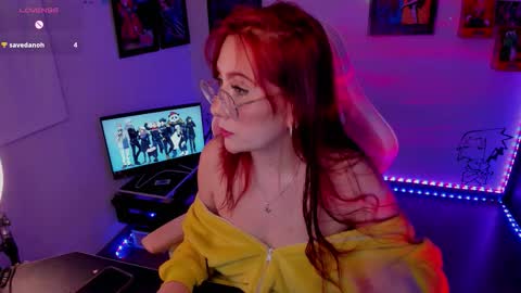 Snapshot of milly_yako chatting on 09-25-25, 03:10 Monkey D Maddie online show from 09-25-25, 03:10