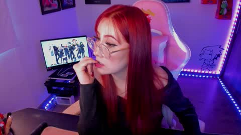 Snapshot of milly_yako chatting on 09-25-25, 10:46 Monkey D Maddie online show from 09-25-25, 10:46