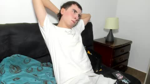 milogm_ online show from 06-04-26, 12:38