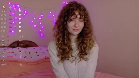 Snapshot of milounee chatting on 02-12-26, 06:08 milounee online show from 02-12-26, 06:08