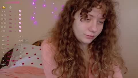 Snapshot of milounee chatting on 02-14-26, 06:54 milounee online show from 02-14-26, 06:54