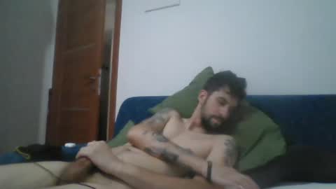 Snapshot of milten1987 chatting on 07-02-26, 12:11 milten1987 online show from 07-02-26, 12:11