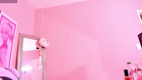 milu_carbajal_x online show from 03-04-26, 04:07