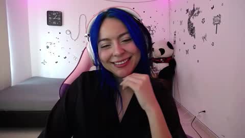 Milusolers online show from 11-28-25, 04:09