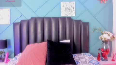 MiLu online show from 05-19-26, 11:49