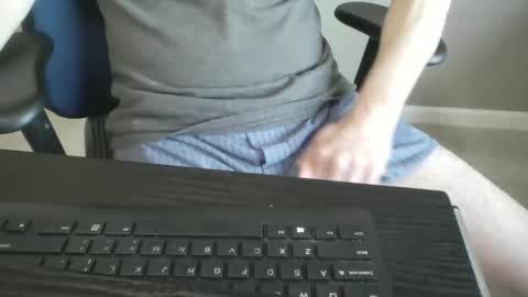 Snapshot of milwaukeebadger24 chatting on 05-04-26, 11:28 milwaukeebadger24 online show from 05-04-26, 11:28