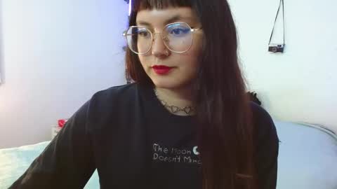 Snapshot of mily_baker chatting on 12-11-24, 01:05 mily_baker online show from 12-11-24, 01:05