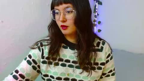 Snapshot of mily_baker chatting on 01-27-25, 09:44 mily_baker online show from 01-27-25, 09:44