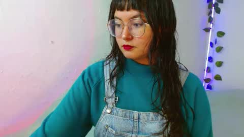 Snapshot of mily_baker chatting on 02-07-25, 04:35 mily_baker online show from 02-07-25, 04:35