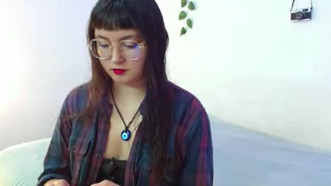 Snapshot of mily_baker chatting on 03-06-25, 05:43 mily_baker online show from 03-06-25, 05:43