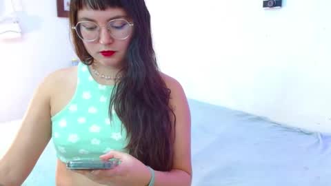 Snapshot of mily_baker chatting on 09-12-25, 11:26 mily_baker online show from 09-12-25, 11:26