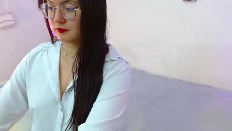 Snapshot of mily_baker chatting on 02-01-26, 11:36 mily_baker online show from 02-01-26, 11:36