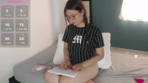 Mily Miley online show from 09-26-25, 09:41