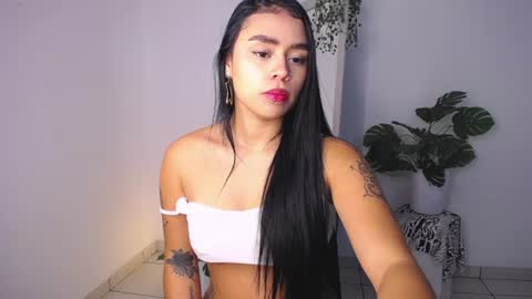 Mily Ortiz online show from 07-28-26, 05:01