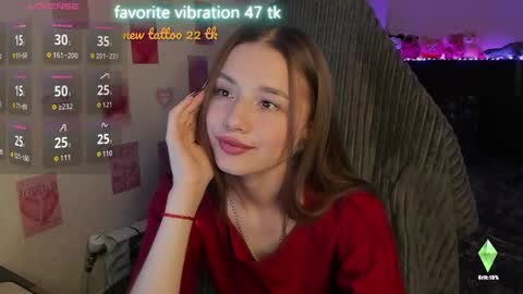 Snapshot of milyamess chatting on 05-12-26, 05:10 Emily online show from 05-12-26, 05:10