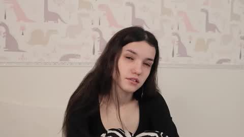 Miyah online show from 10-17-25, 06:43