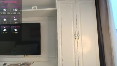 Mina online show from 11-16-25, 01:22