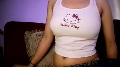 Snapshot of mina_smithx chatting on 05-21-26, 03:52 mina smith online show from 05-21-26, 03:52