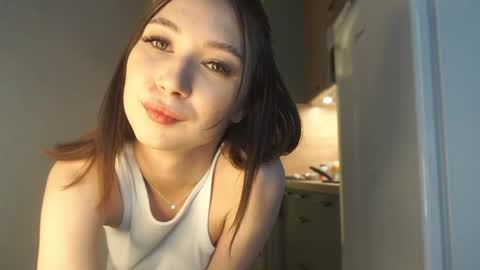 Mira online show from 04-10-26, 06:51