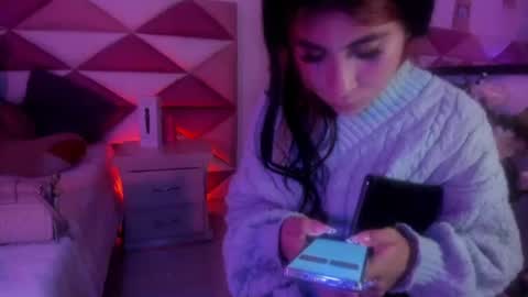 Snapshot of minami_nakamura chatting on 07-04-26, 06:52 minami_nakamura online show from 07-04-26, 06:52
