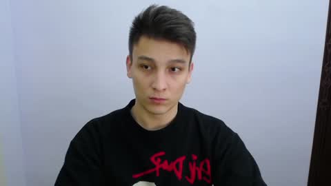 Snapshot of minato_kabuki chatting on 12-25-24, 11:31 MINATO online show from 12-25-24, 11:31