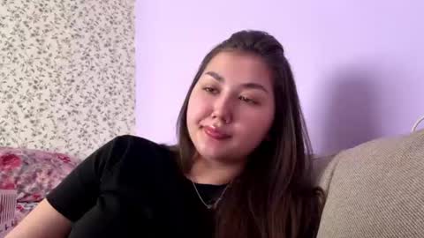 Snapshot of minavibe chatting on 07-20-26, 08:39 minavibe online show from 07-20-26, 08:39