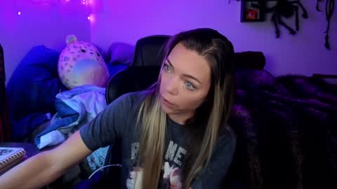 Mindy Mars online show from 01-03-25, 12:41