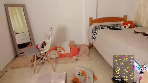 Snapshot of minefoxy2 chatting on 01-26-25, 10:55 Amber online show from 01-26-25, 10:55