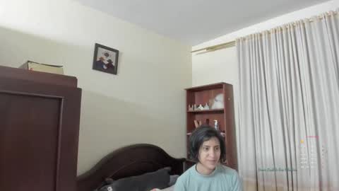 Snapshot of minefoxy2 chatting on 02-28-26, 12:44 Amber online show from 02-28-26, 12:44