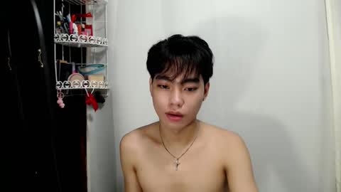 mingkla_man online show from 03-09-26, 03:54