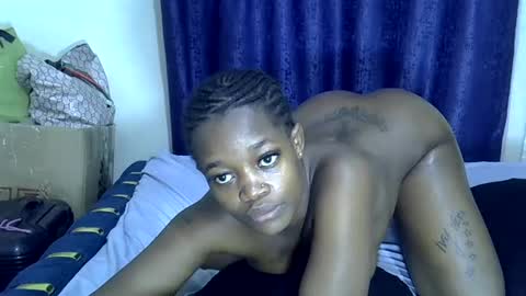 VERONICA MUTAMBI online show from 06-25-26, 08:35