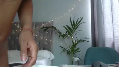   Mini Mila Kunis ft Ashton Katchero. Follow me to stay in touch  online show from 11-29-25, 03:37