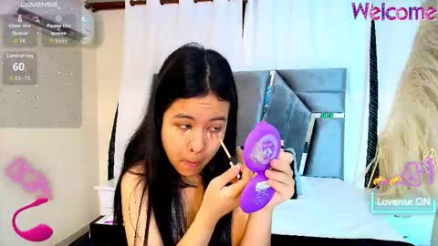 minilove_01 online show from 01-19-26, 12:09