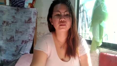 Snapshot of minimahal chatting on 06-16-26, 07:11 minimahal online show from 06-16-26, 07:11