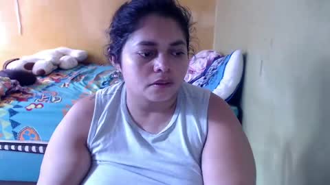 Snapshot of minnie_bbw69 chatting on 04-18-26, 01:59 Andrea online show from 04-18-26, 01:59