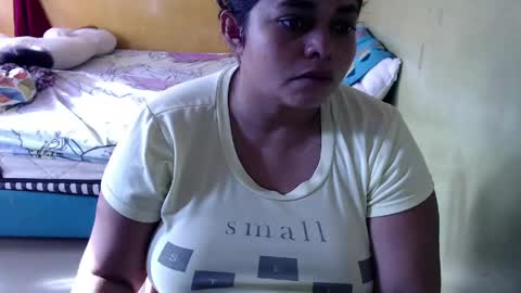Snapshot of minnie_bbw69 chatting on 04-27-26, 12:25 Andrea online show from 04-27-26, 12:25