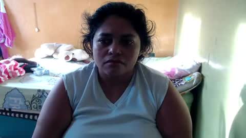 Snapshot of minnie_bbw69 chatting on 07-03-26, 11:49 Andrea online show from 07-03-26, 11:49