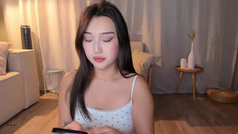 minnie_jin online show from 11-17-25, 02:12