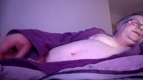 Snapshot of minos60200 chatting on 12-08-24, 10:14 Stephano online show from 12-08-24, 10:14