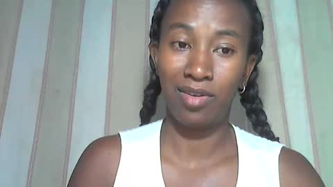 minouch211907 online show from 02-04-26, 06:36