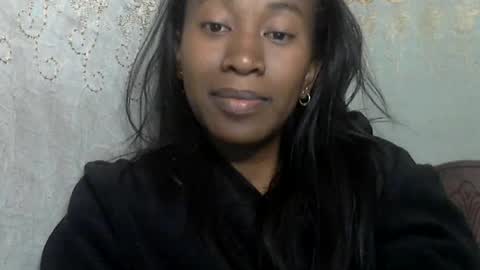 minouch211907 online show from 07-10-26, 12:04