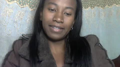 minouch211907 online show from 07-13-26, 03:53